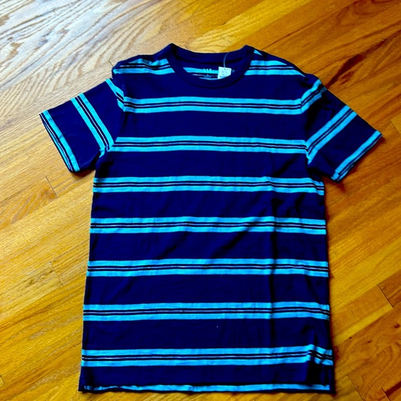 Men’s Gap Striped Tshirt - Picture 1 of 6
